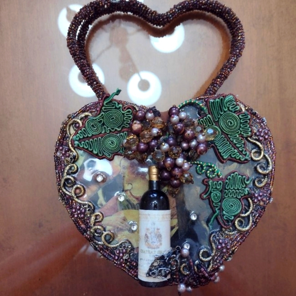 Mary Frances Heart Shaped Handbag Purse grapes and wine bottle vineyard themed